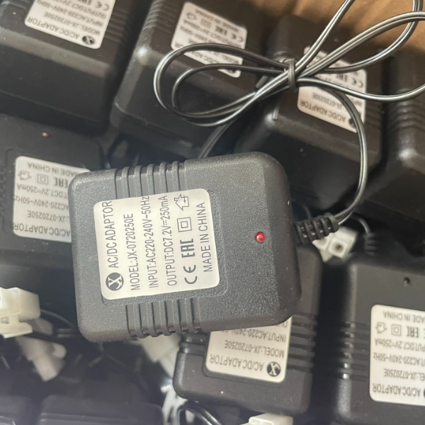 Portable Charger Adaptor with Tamiya Connector (250mA)